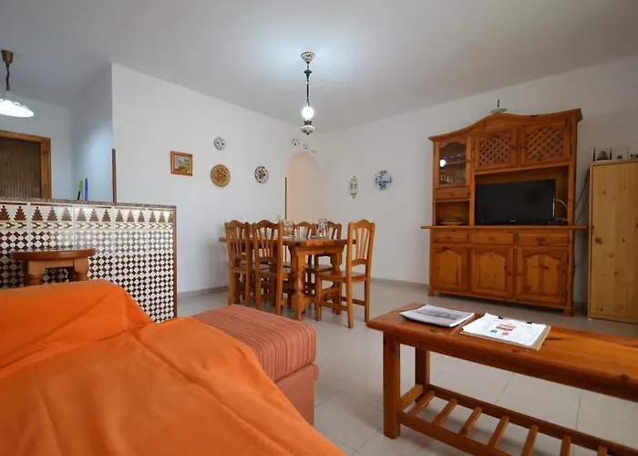 בית נופש Casa Geminis With Privat Pool ריומאר