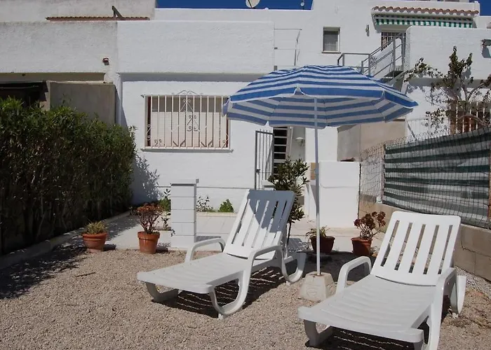 בית נופש Casa Geminis With Privat Pool